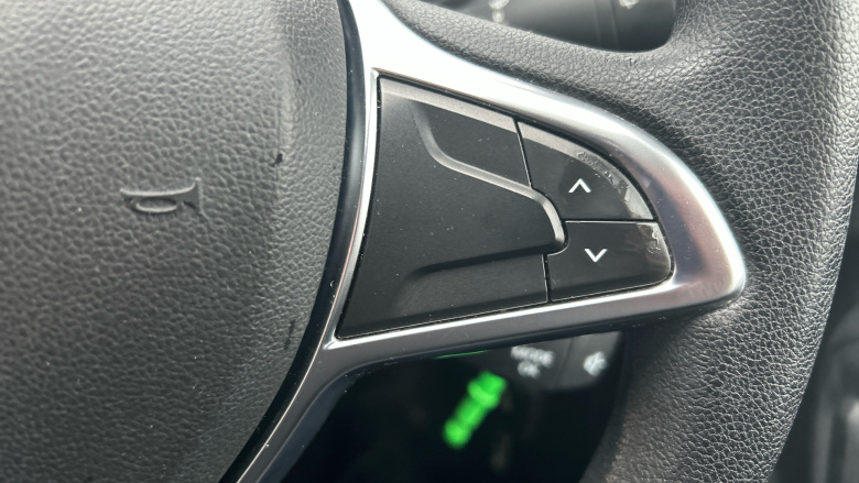 Dacia Duster 1.6 SCe Essential 5dr Petrol Estate